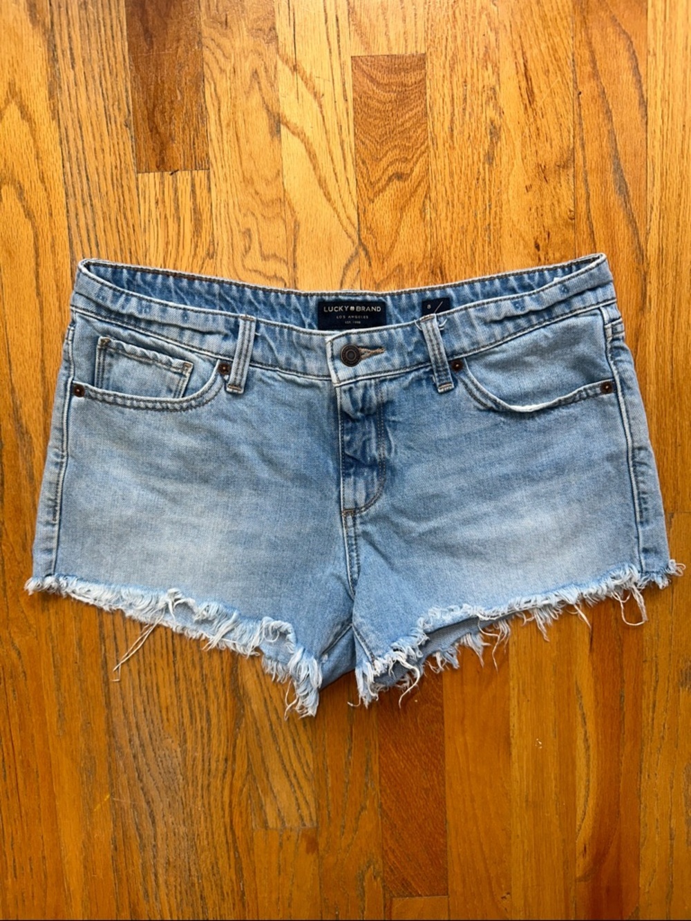 Lucky Brand Light Blue Denim Frayed Hem Women's Shorts